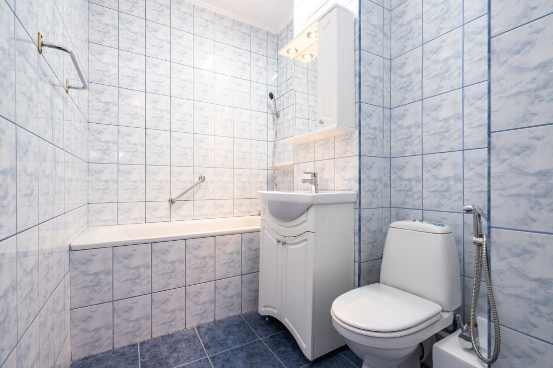 Opreste-te. Iti promit, merita sa studiezi acest apartament 3 camere Rahova