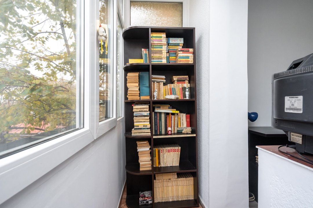 Opreste-te. Iti promit, merita sa studiezi acest apartament 3 camere Rahova