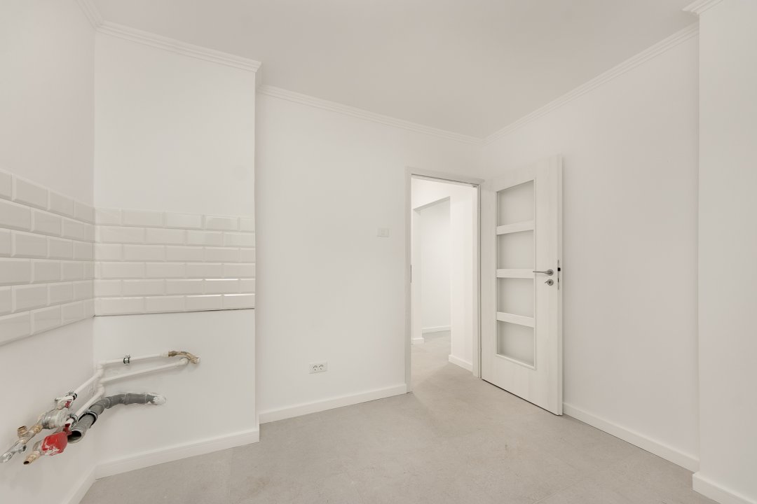 Apartament 2 camere decomandat langa Parcul Moghioros