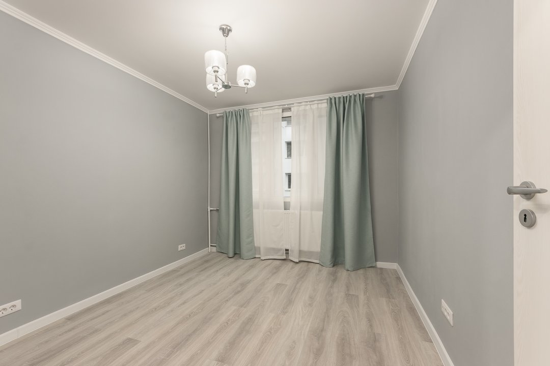 Apartament 2 camere decomandat langa Parcul Moghioros