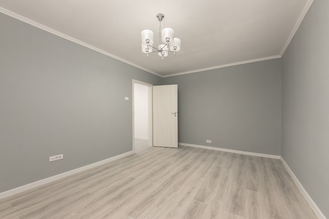 Apartament 2 camere decomandat langa Parcul Moghioros