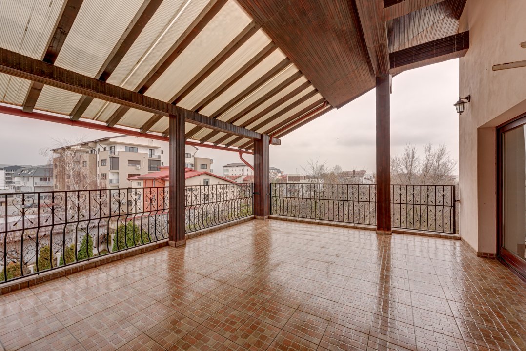 Vila  S+P+1+M, luminoasa si spatioasa, Prelungirea Ghencea!