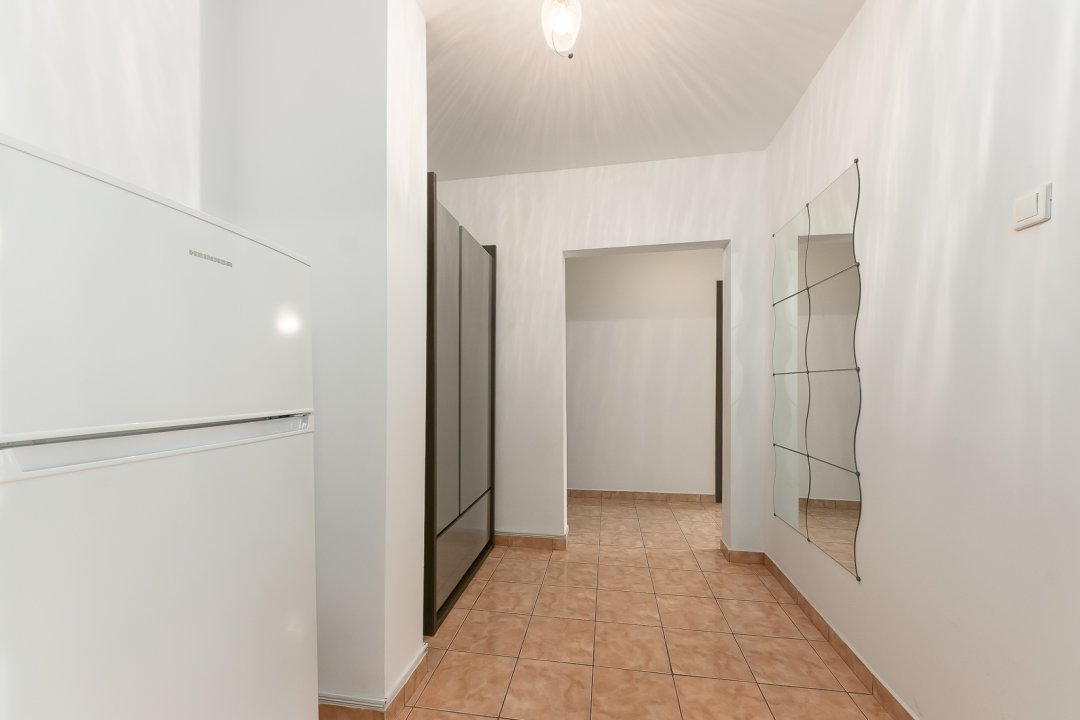 Apartament 2 camere decomandat Piata Gorjului