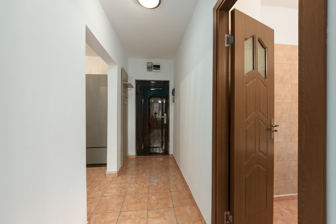 Apartament 2 camere decomandat Piata Gorjului