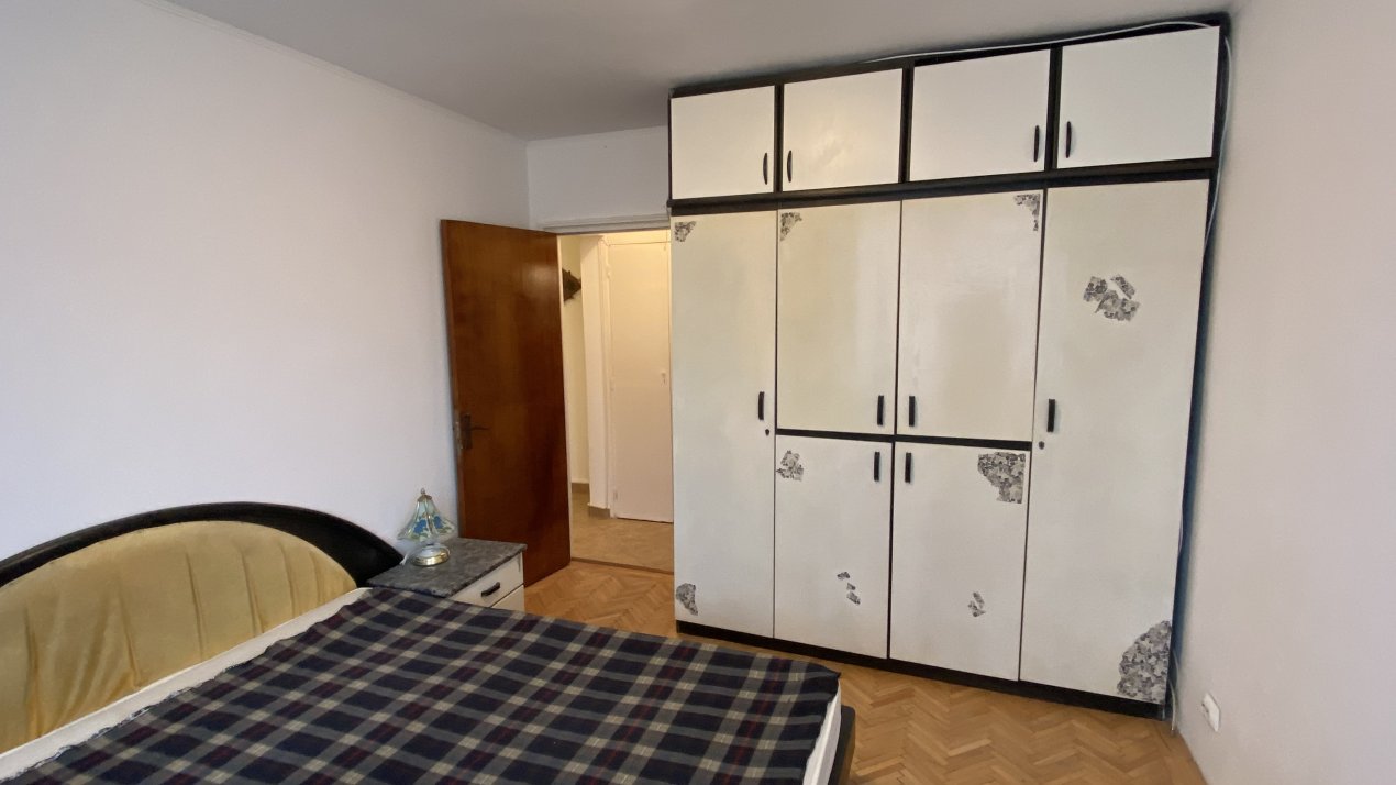 Apartament 2 camere decomandat langa Parcul Moghioros