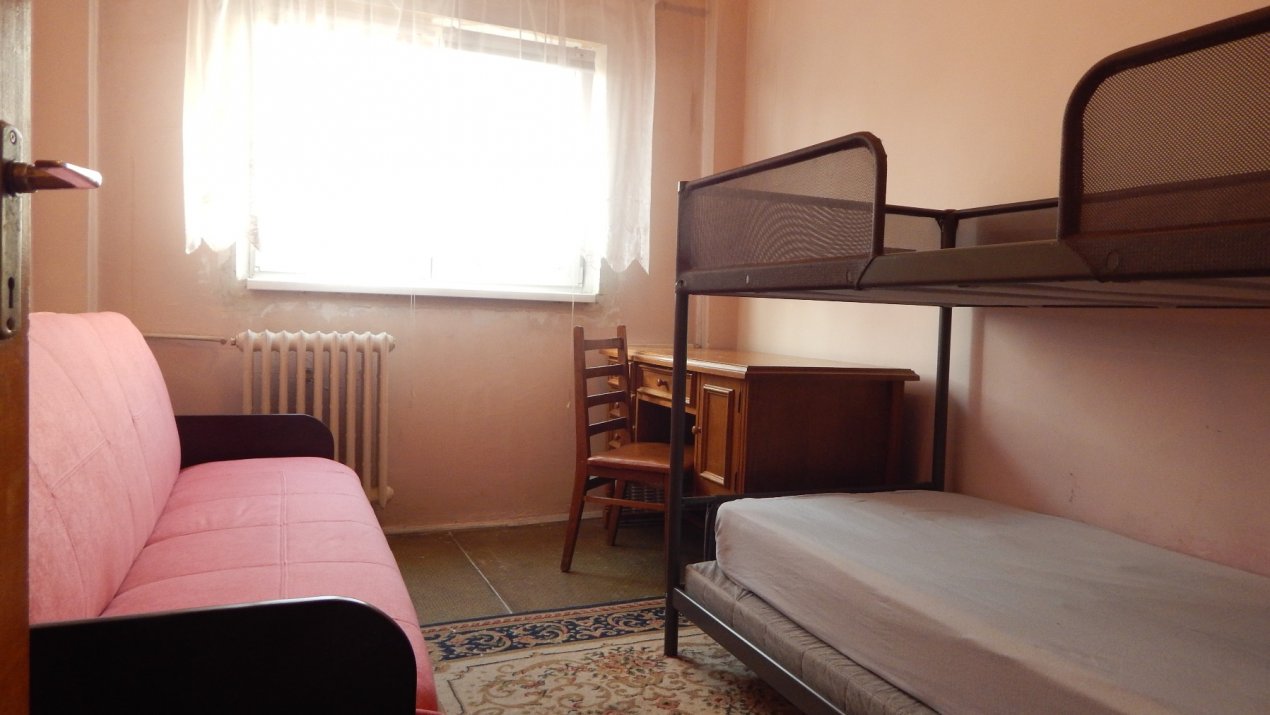Apartament  3 camere , Sebastian , Rahova