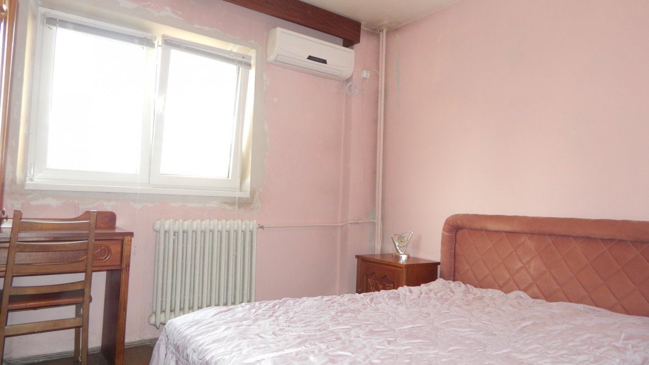 Apartament  3 camere , Sebastian , Rahova