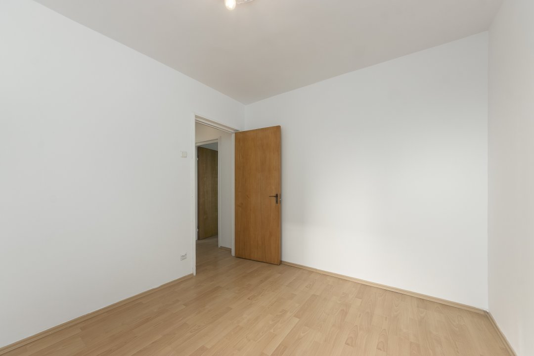 Apartament 3 camere langa Auchan 