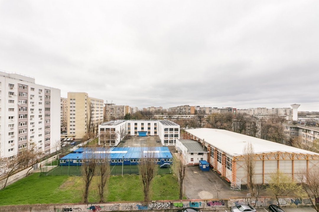 Apartament 2 camere decomandat langa Parcul Moghioros