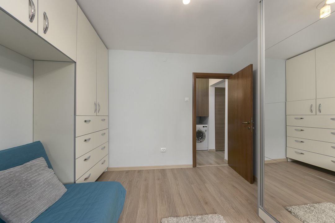 Apartament 3 camere Aparatori Patriei