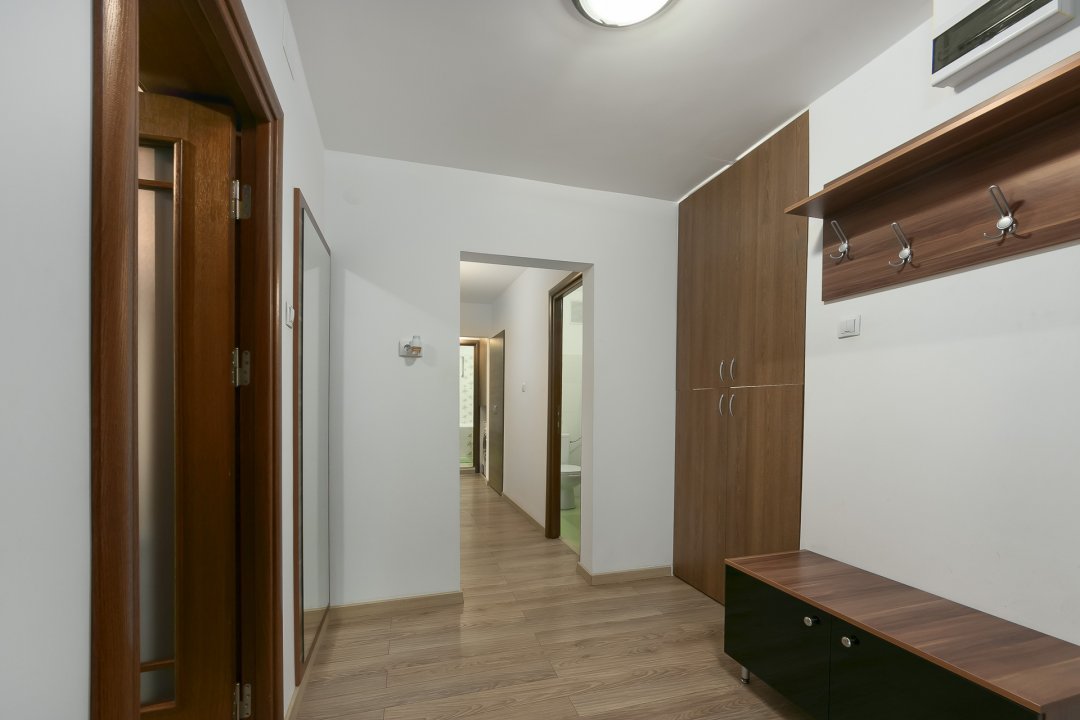 Apartament 3 camere Aparatori Patriei