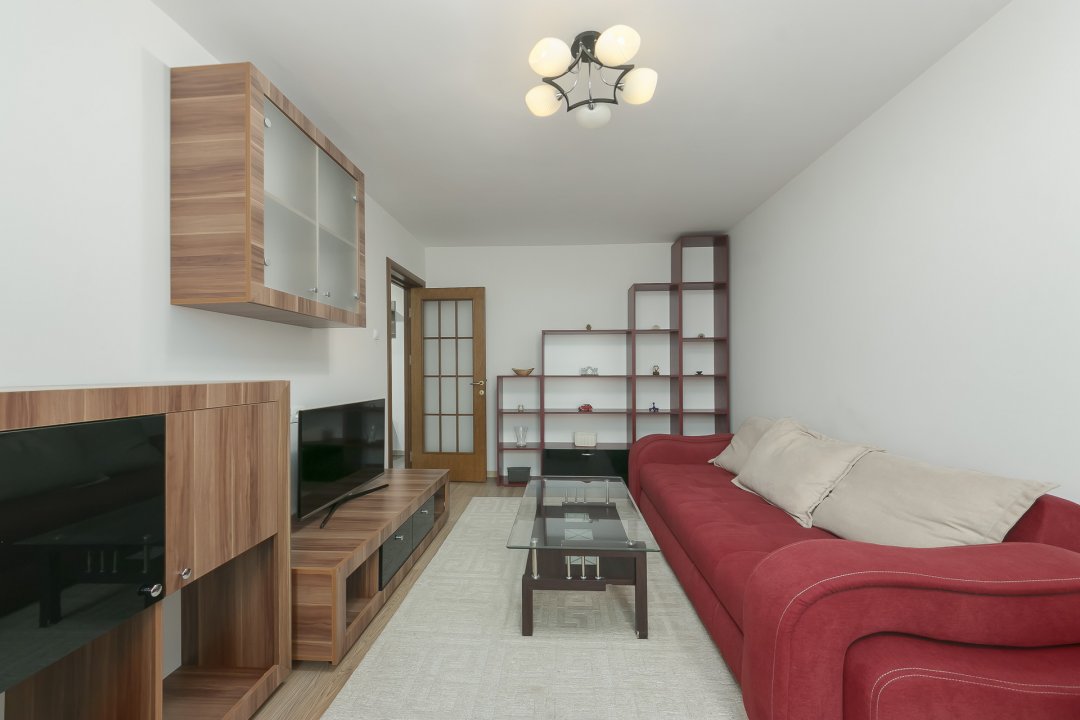 Apartament 3 camere Aparatori Patriei