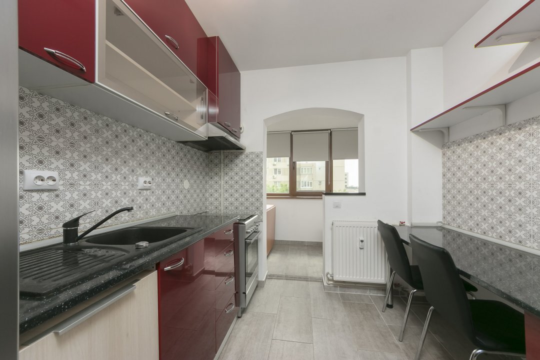 Apartament 3 camere Aparatori Patriei