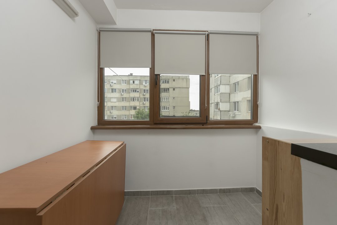 Apartament 3 camere Aparatori Patriei