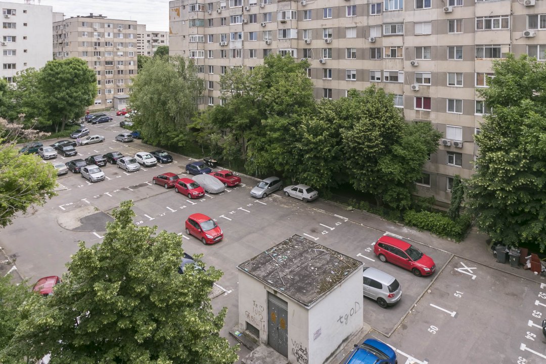 Apartament 3 camere Aparatori Patriei