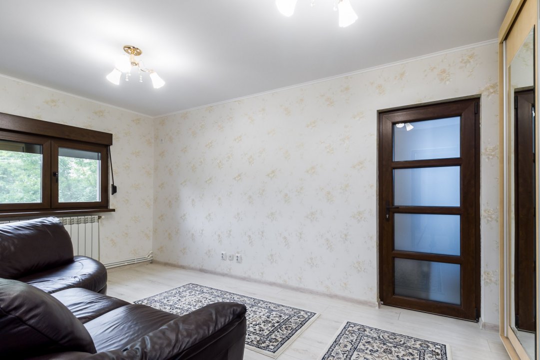 Apartament 3 camere cu centrala, ca sa faci din iarna vara!