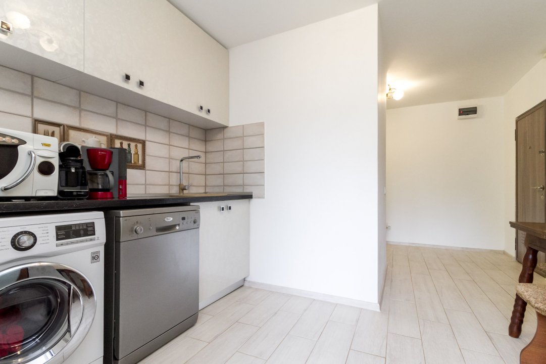 Apartament 3 camere cu centrala, ca sa faci din iarna vara!