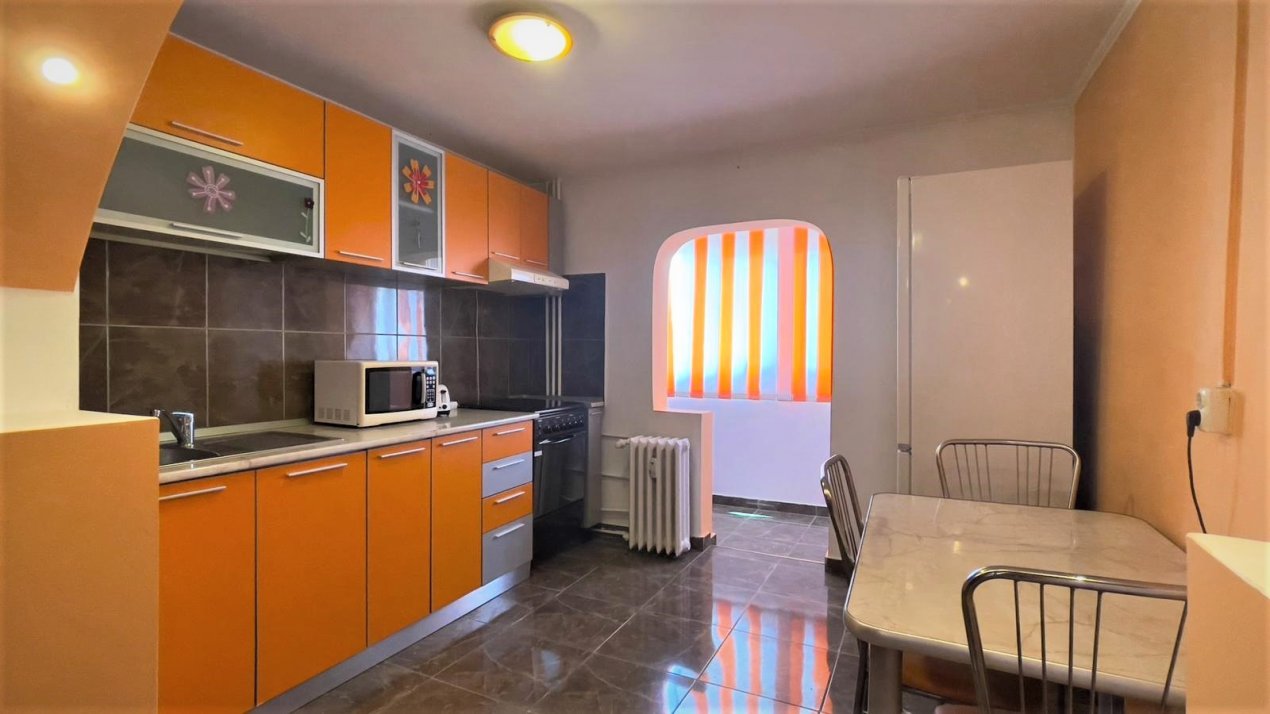2 camere  decomandat Crangasi - Str George Valsan