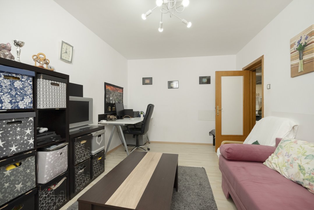 Apartament 3 camere cu centrala, ca sa faci din iarna vara!