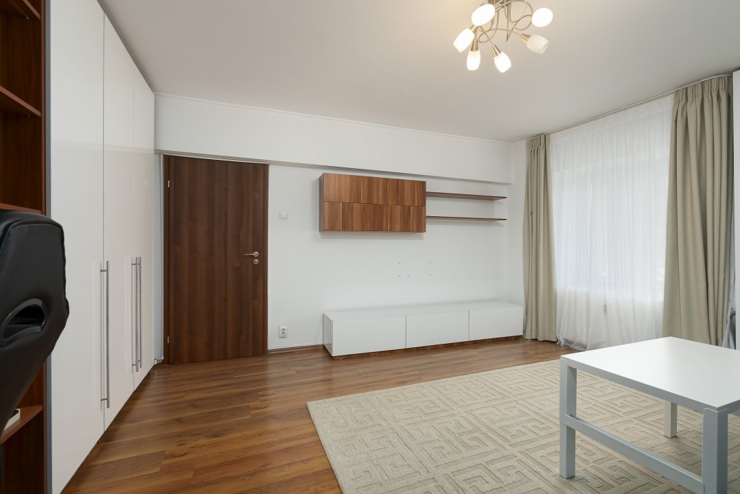 Apartament 2 camere decomandat Unirii - B-dul Coposu
