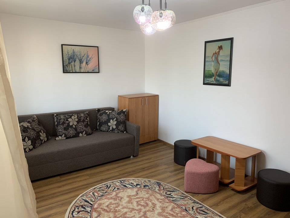 Apartament 3 camere Apusului 