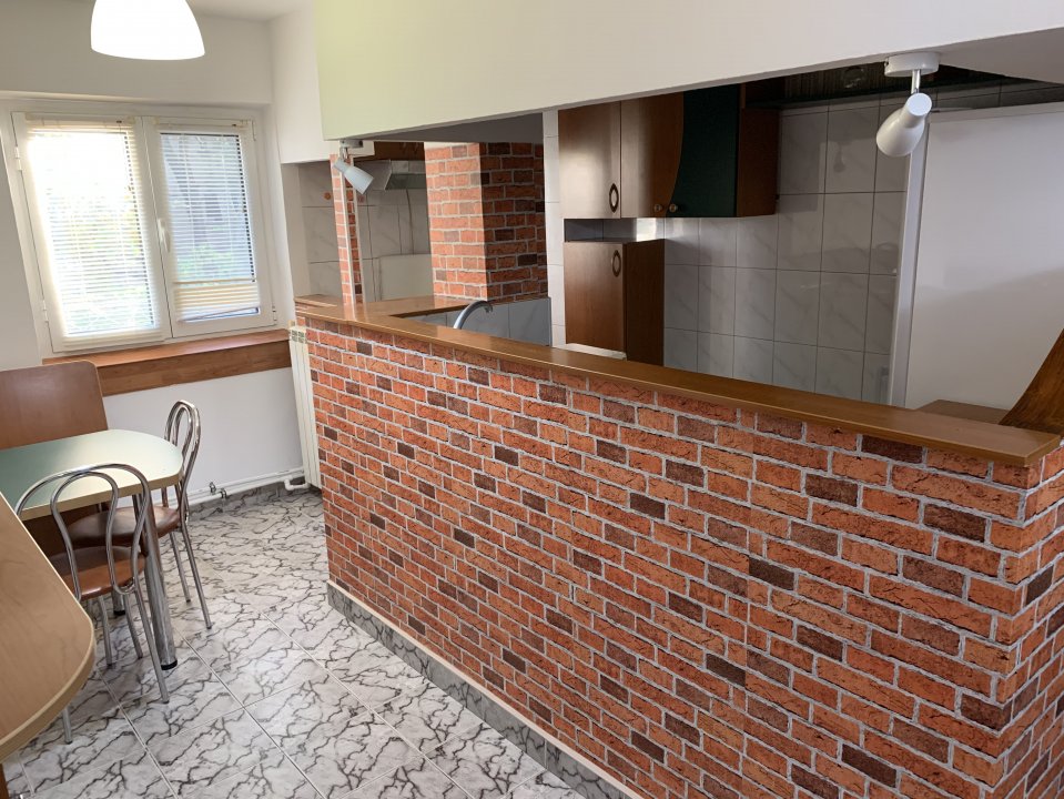 Apartament 3 camere Apusului 