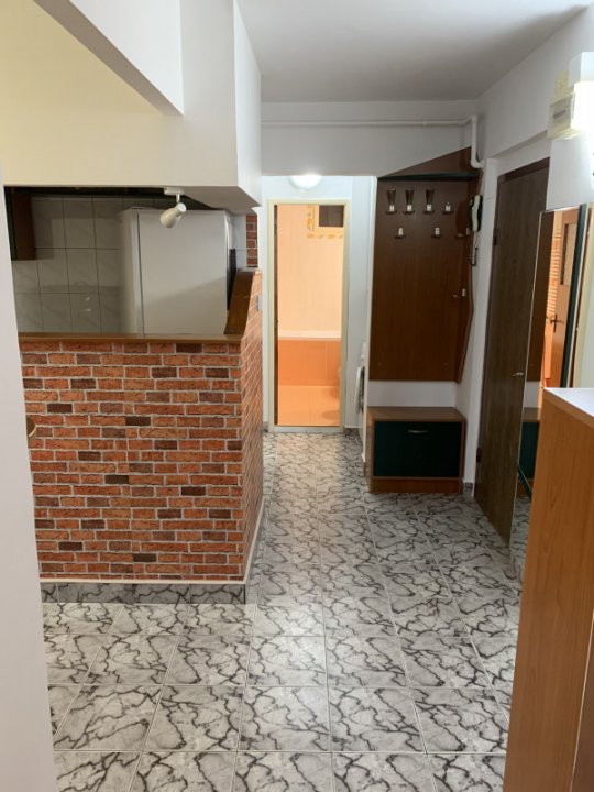Apartament 3 camere Apusului 