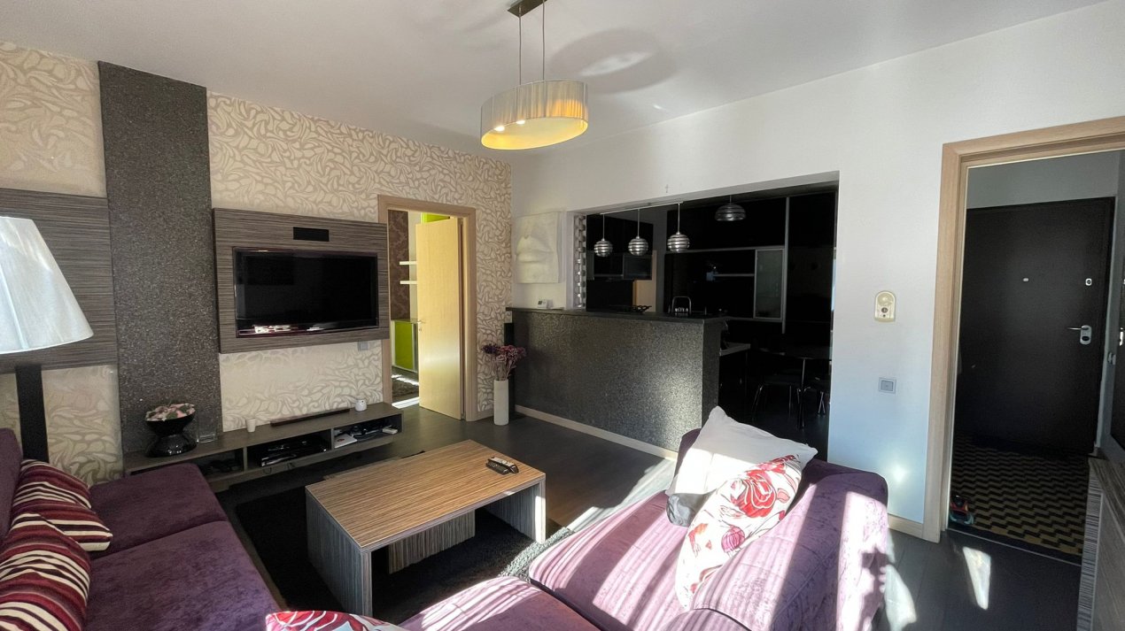 Apartament 3 camere  langa Parcul Tineretului