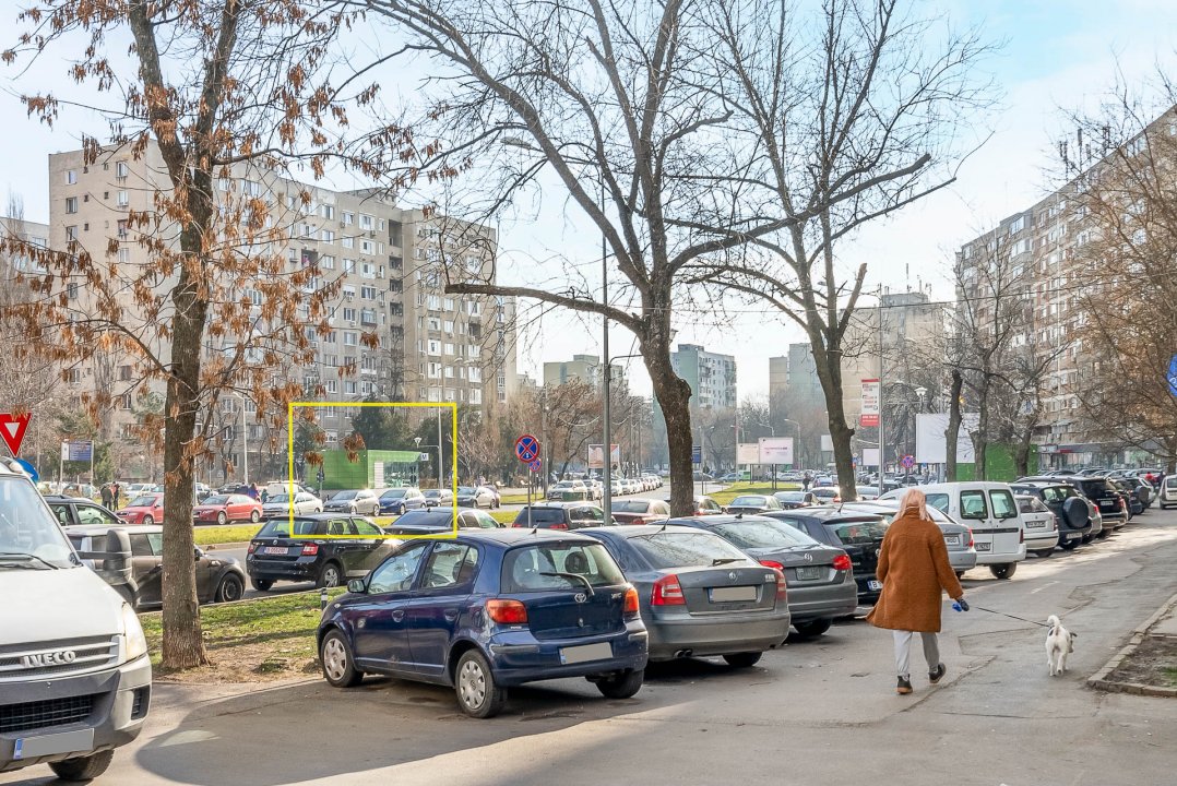 Apartament 3 camere Bucla, decomandat, bloc după 80'