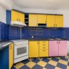 Apartament 3 camere Bucla, decomandat, bloc după 80'