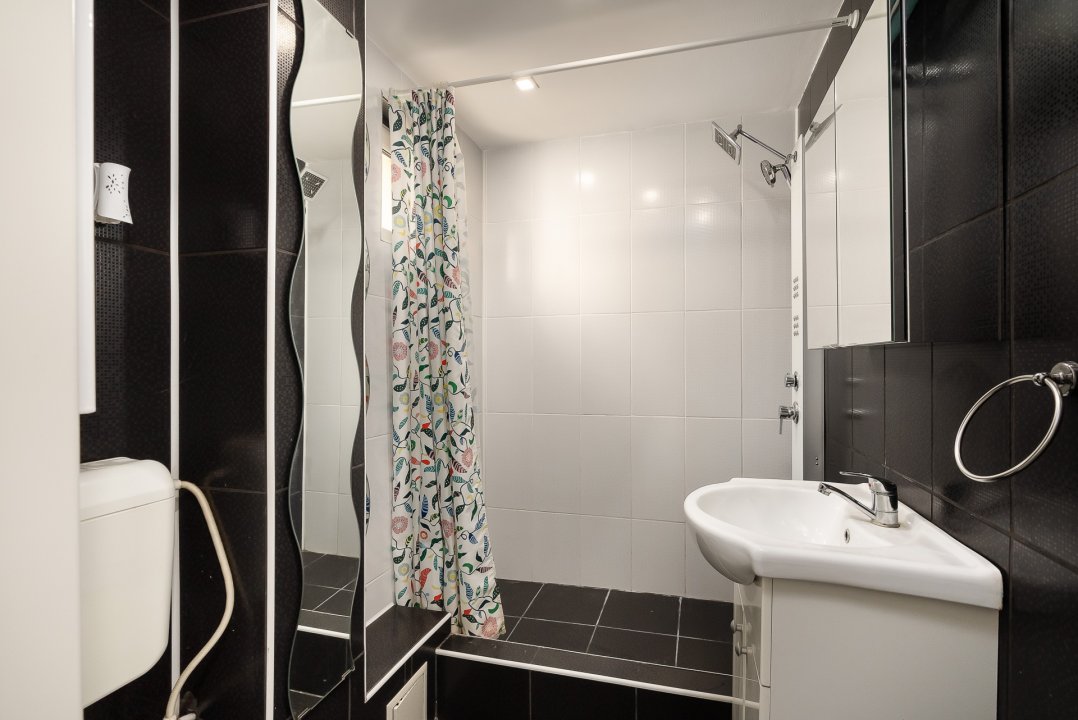 Apartament 2 camere cu centrală, bloc reabilitat langa parcul Morarilor