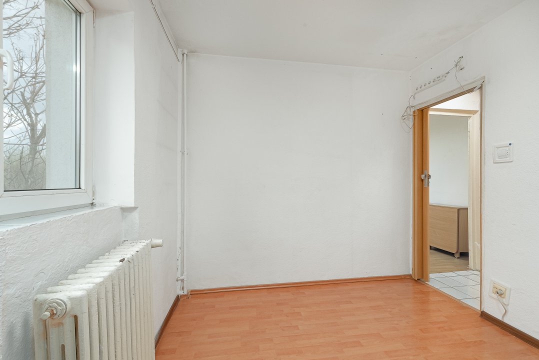 2 camere stradal Drumul Gazarului-Spinis