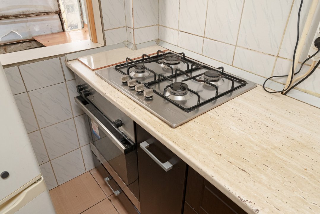 2 camere stradal Drumul Gazarului-Spinis