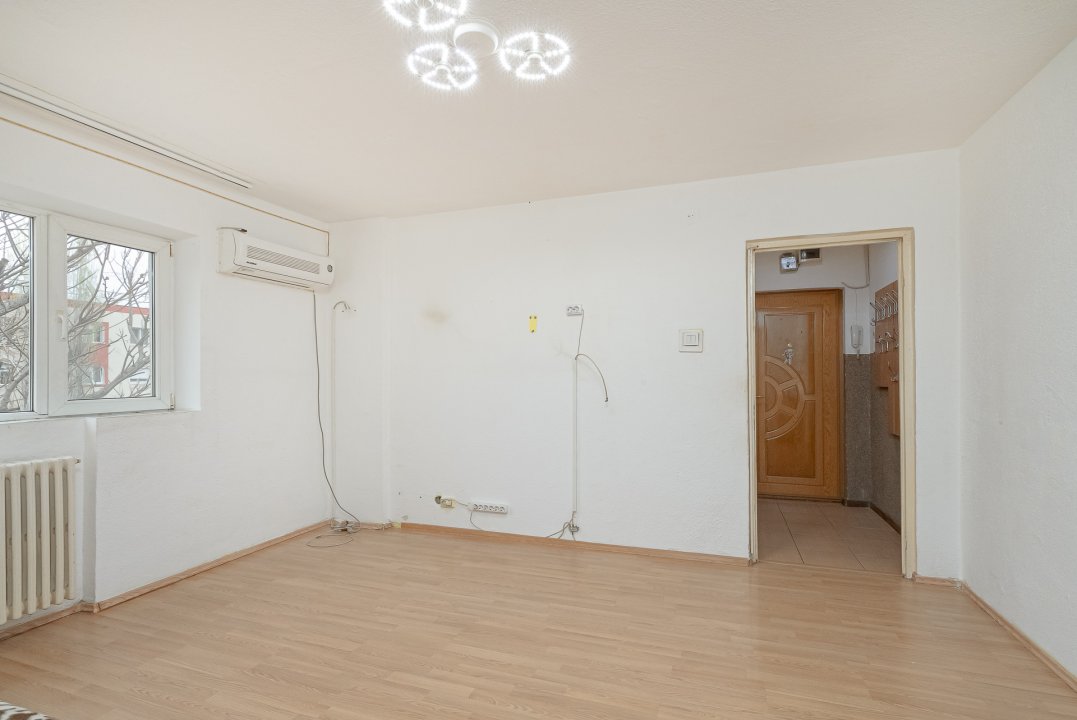 2 camere stradal Drumul Gazarului-Spinis