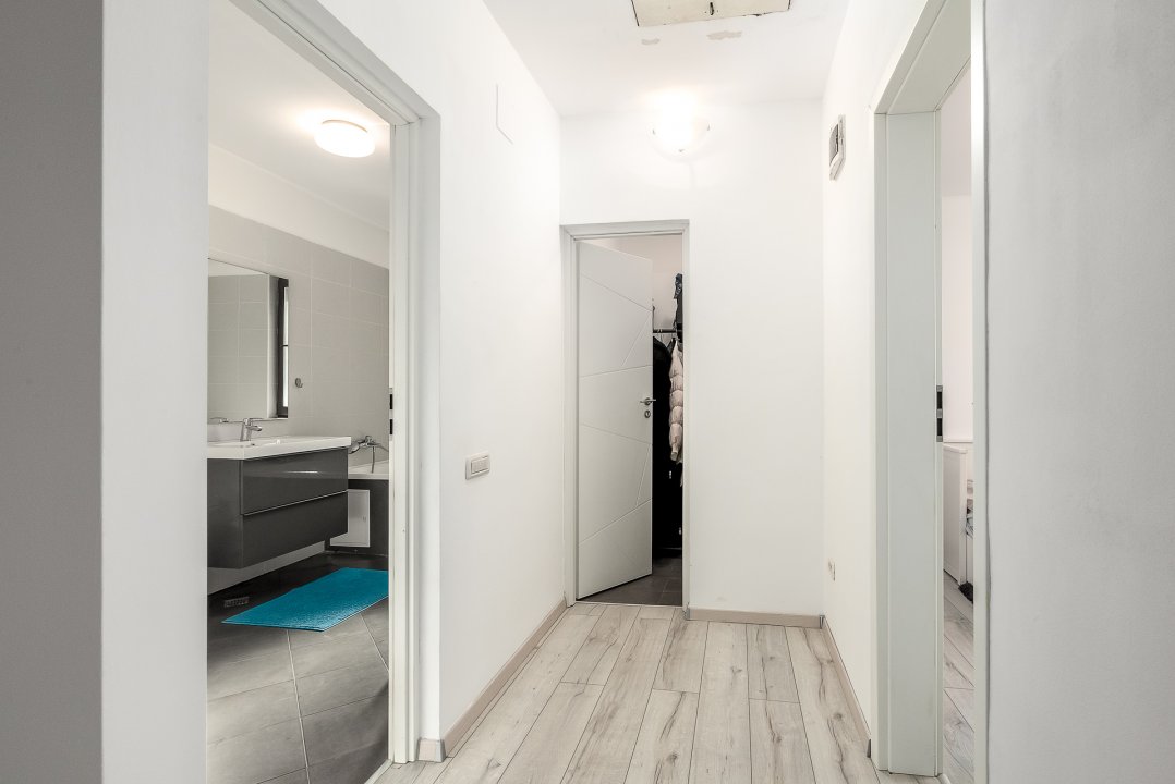 Casa Individuala Str Rubinului-curte 500 mp