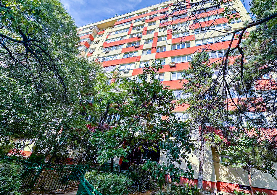 Apartament cu 3 camere, renovabil, nu pierdeți această oportunitate!