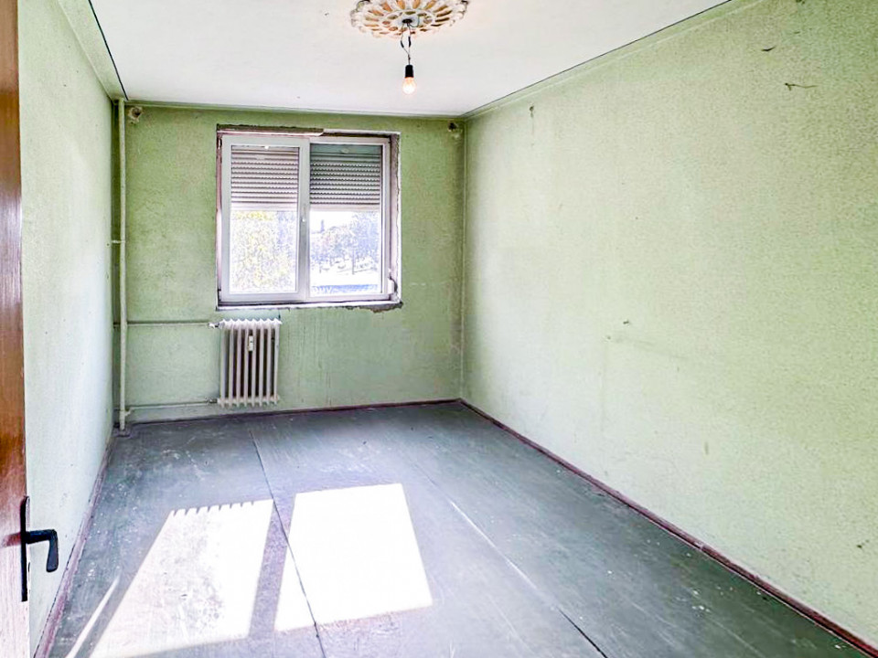 Apartament cu 3 camere, renovabil, nu pierdeți această oportunitate!