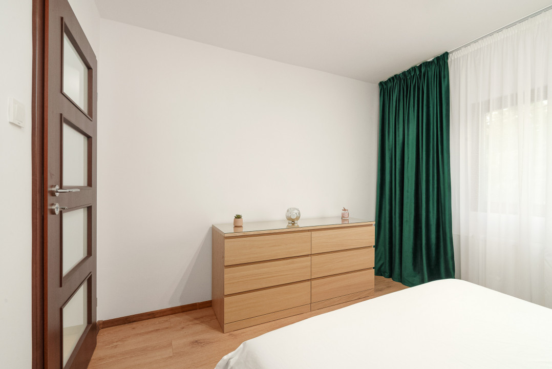 Apartament 2 camere Favorit(B-dul 1 Mai) decomandat, mobilat-utilat