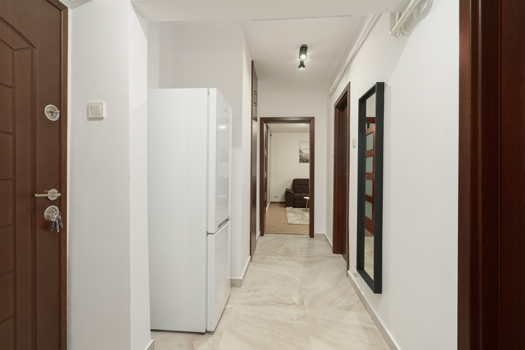 Apartament 2 camere Favorit(B-dul 1 Mai) decomandat, mobilat-utilat