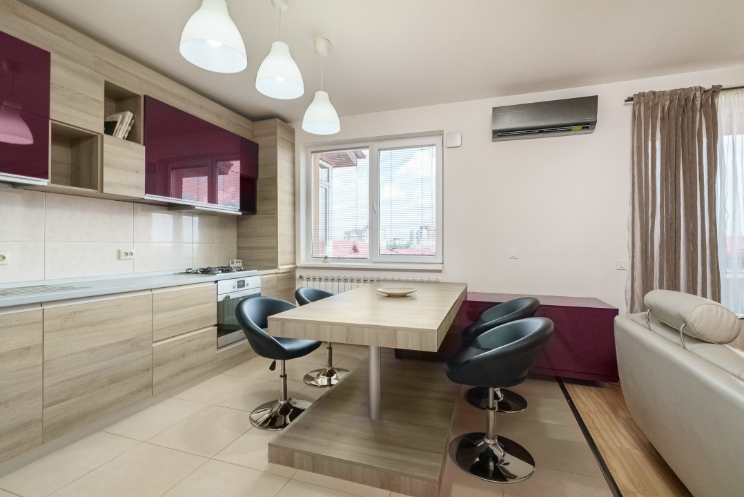 Apartament cu 3 camere Drumul Taberei - Raul Doamnei