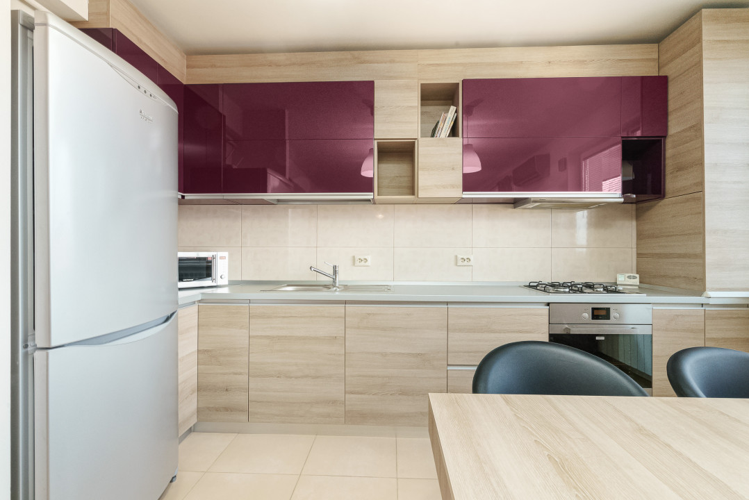 Apartament cu 3 camere Drumul Taberei - Raul Doamnei