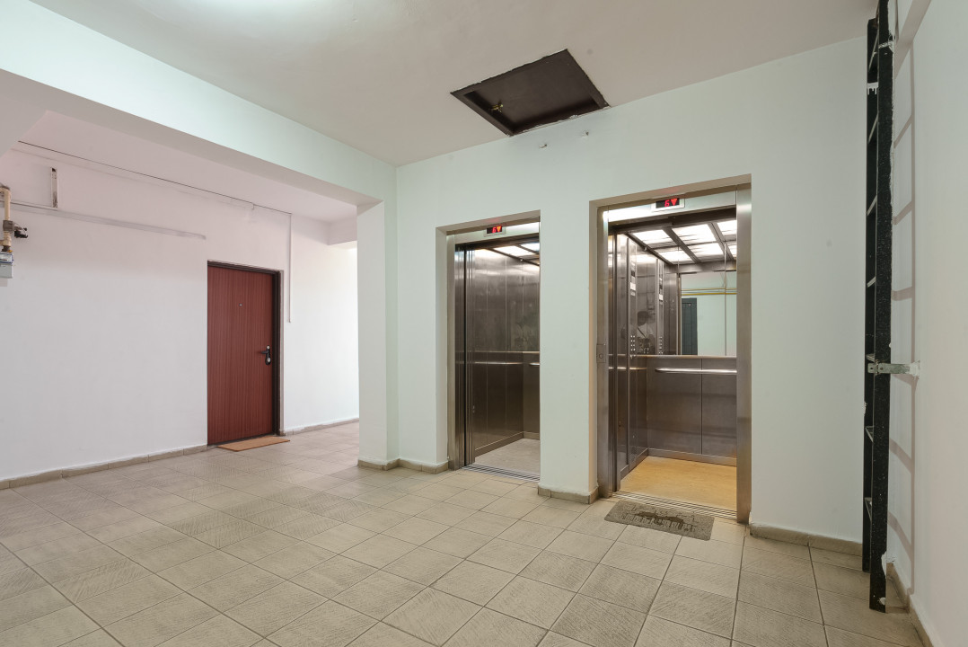Apartament cu 3 camere Drumul Taberei - Raul Doamnei