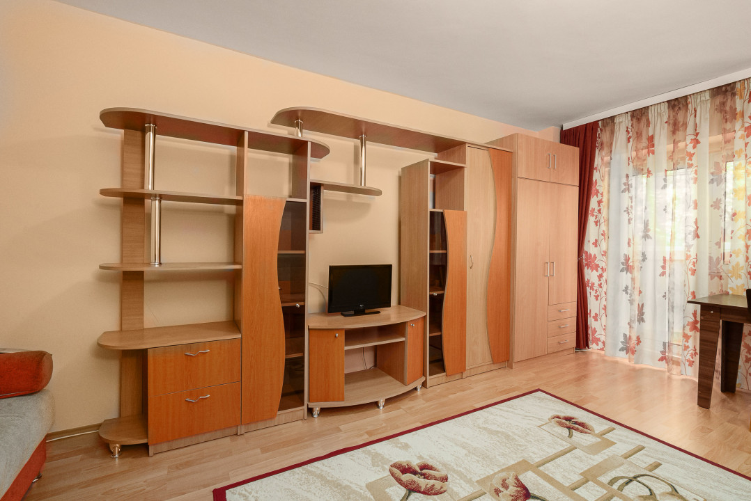 Garsoniera decomandata  Sebastian/Drumul Sării