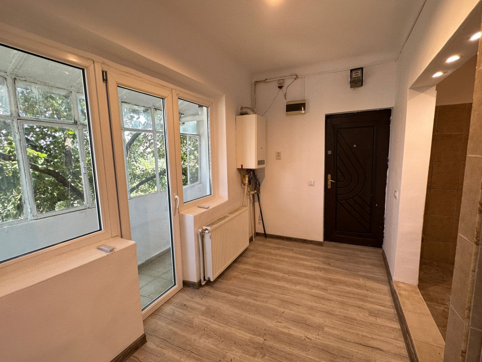 2 camere Str Vulturilor