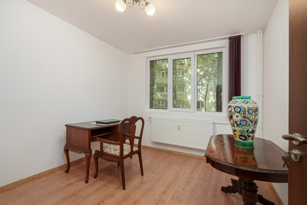 Apartament cu 3 camere Drumul Taberei - Auchan