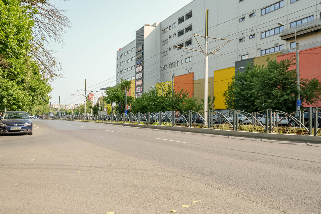 Apartament cu 3 camere Drumul Taberei - Auchan