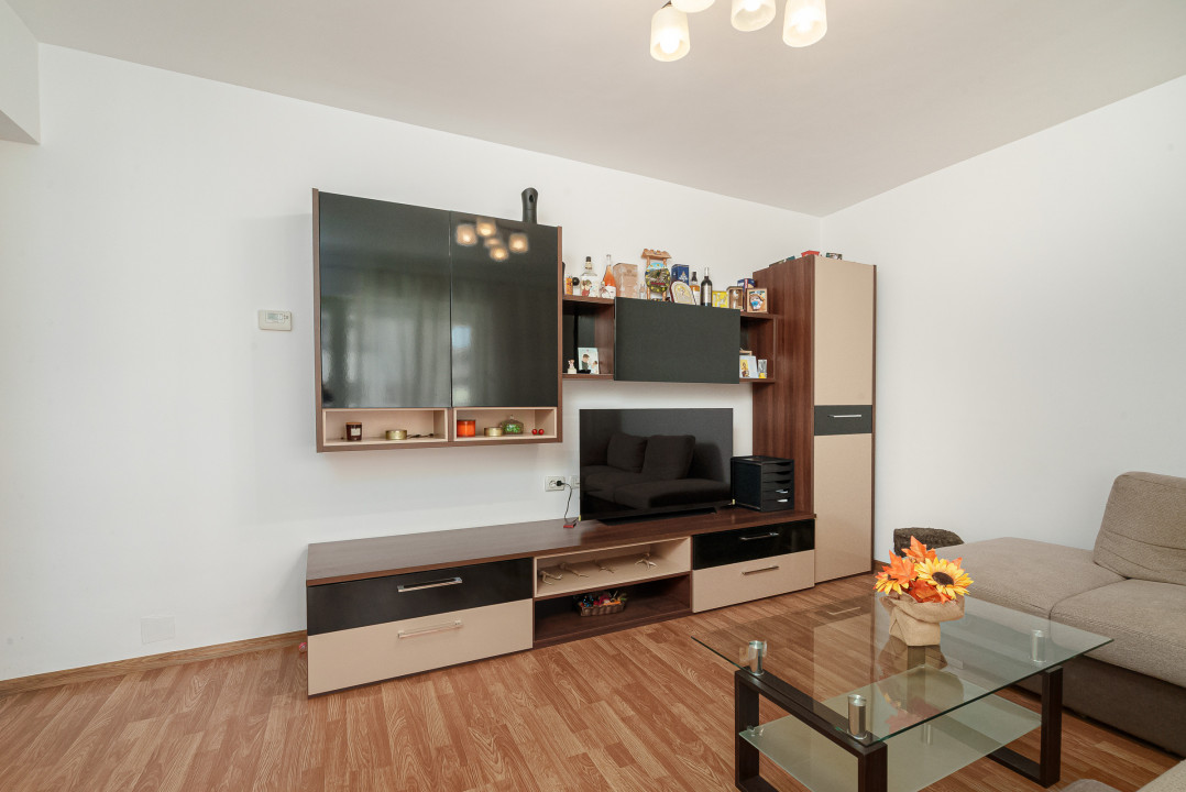 Ap 3 camere, decomandat, 2 grupuri sanitare - Str Rezervelor-Lidl