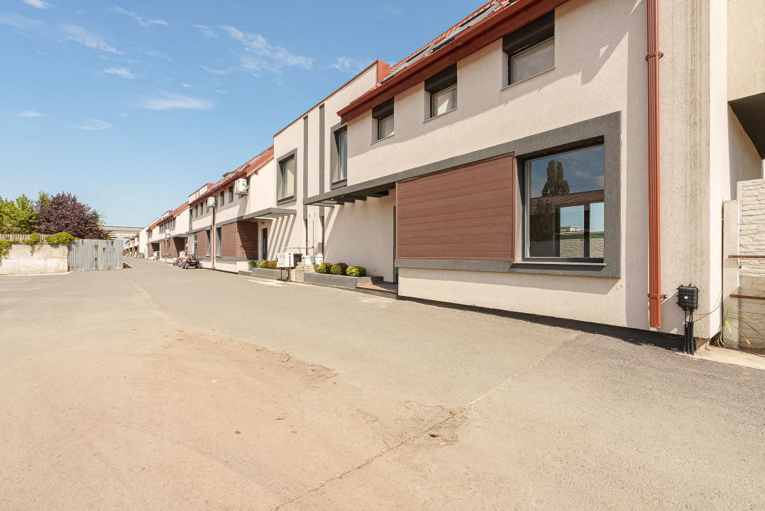 Casa complex privat Prelungirea Ghencea 