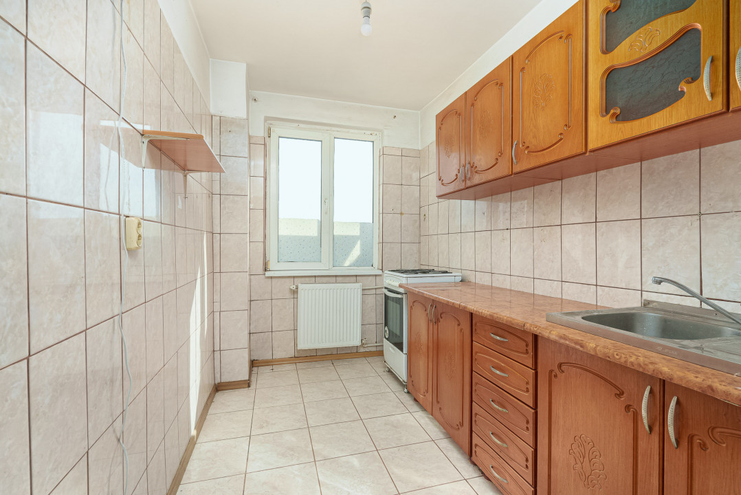 Apartament cu 2 camere langa metrou