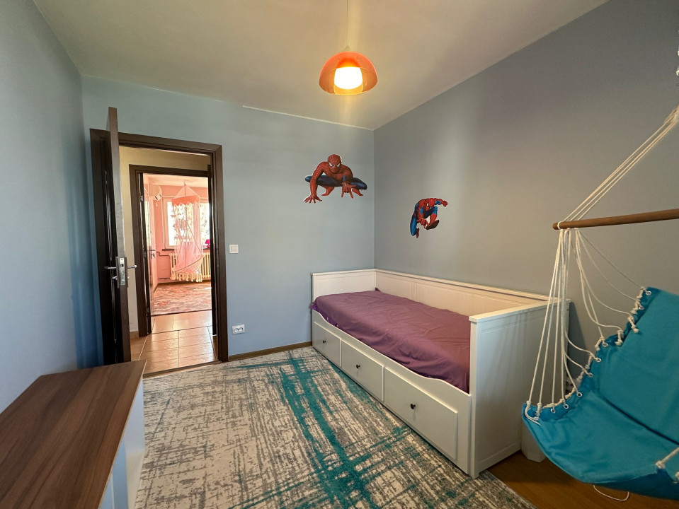 3 camere Langa Plazza Mall